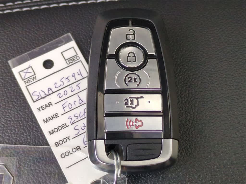Thumbnail: 2025 Ford Escape - 36