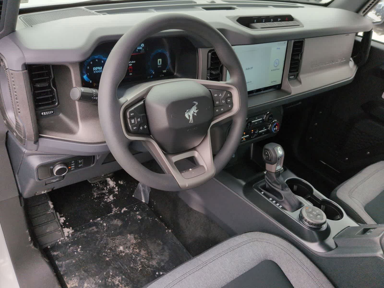 Thumbnail: 2025 Ford Bronco - 10