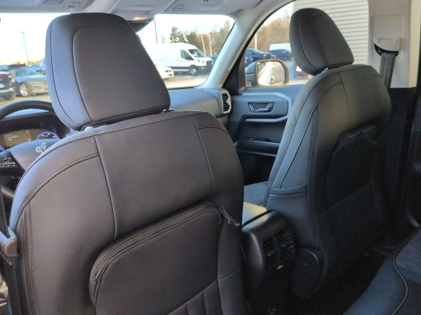 Thumbnail: 2023 Ford Bronco Sport - 19