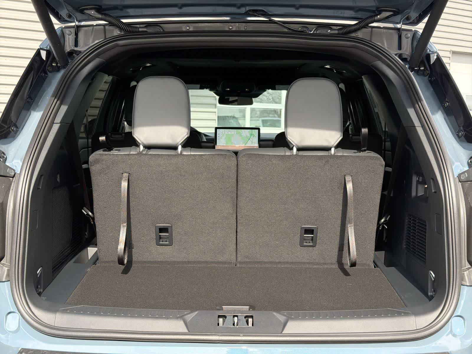 Thumbnail: 2026 Ford Explorer - 36