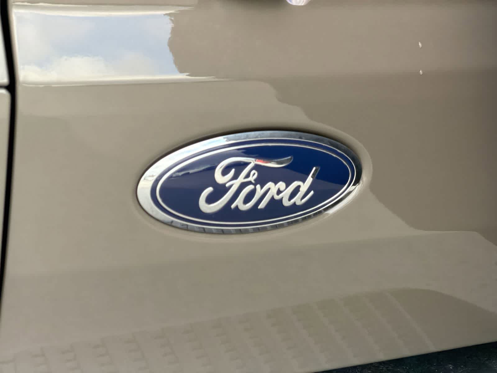 Thumbnail: 2025 Ford Bronco - 12