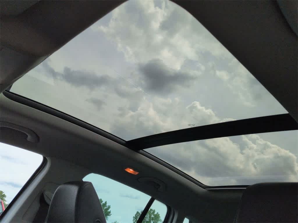 Thumbnail: 2016 Volkswagen Tiguan - 20