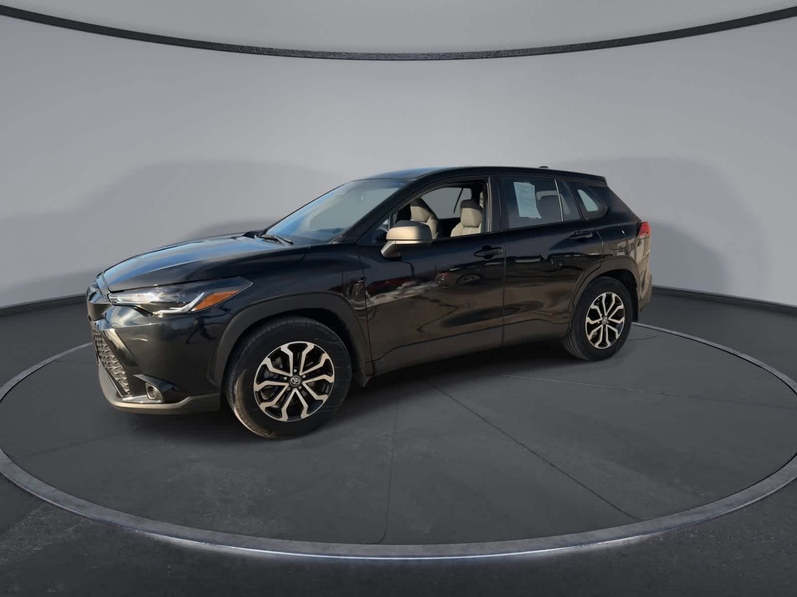 Thumbnail: 2024 Toyota Corolla Cross - 4