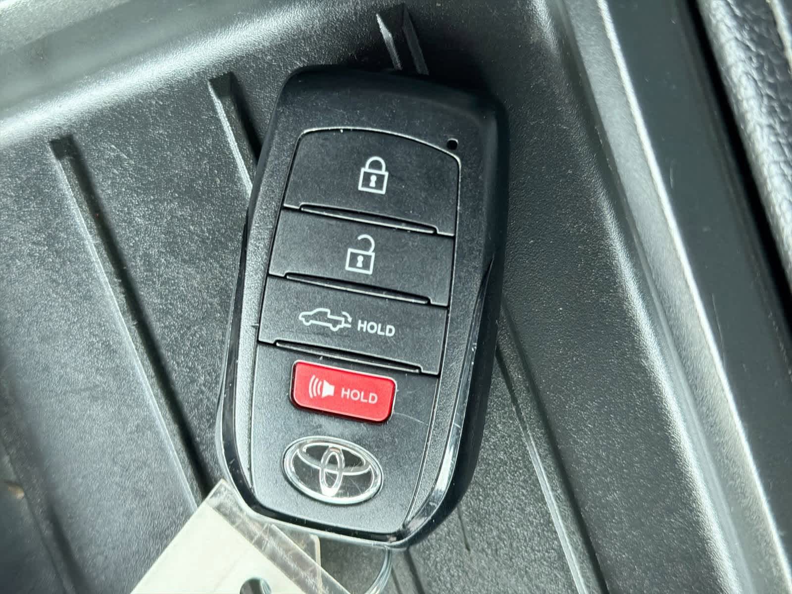 Thumbnail: 2022 Toyota Tundra - 39