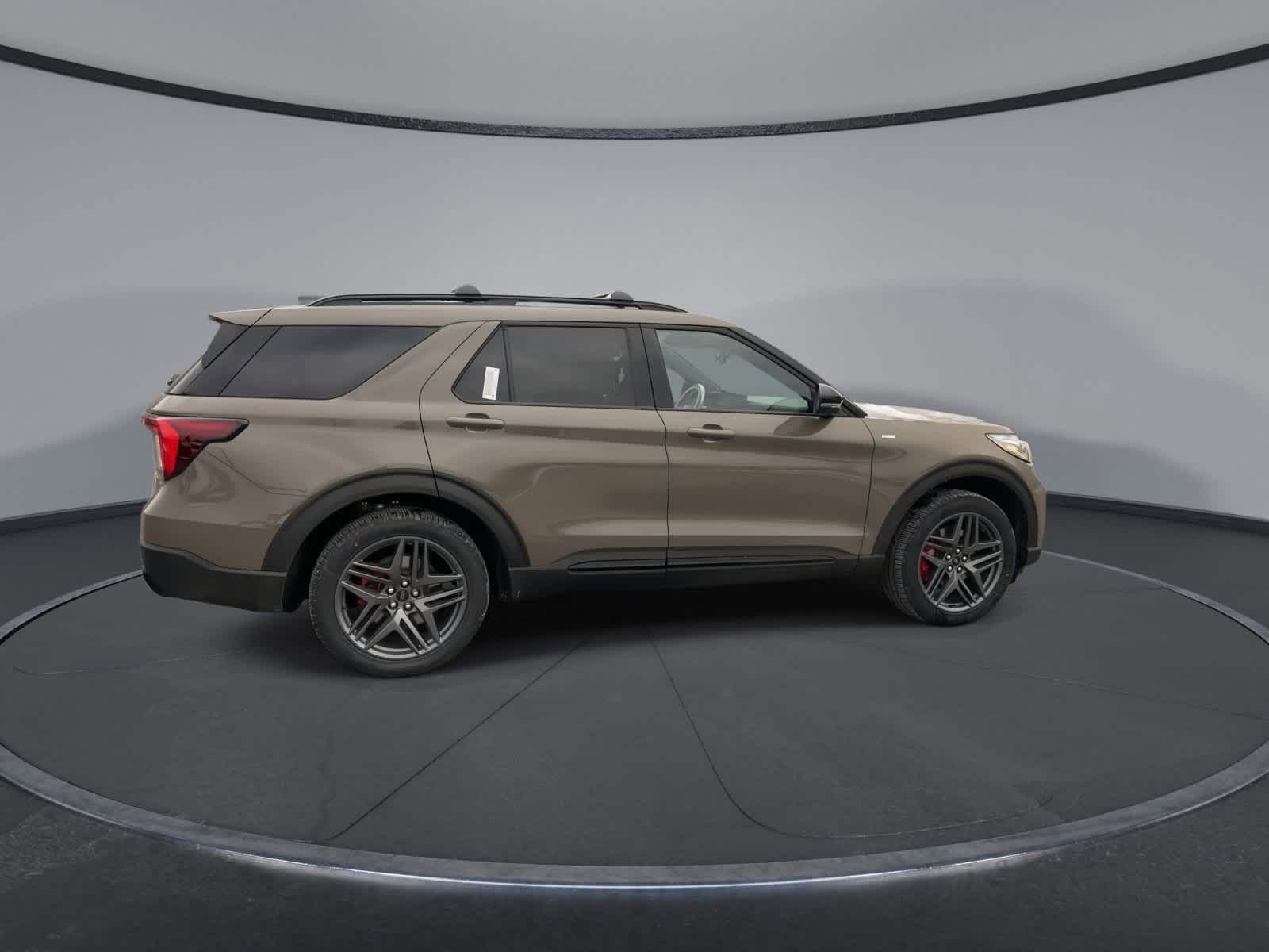 Thumbnail: 2026 Ford Explorer - 9