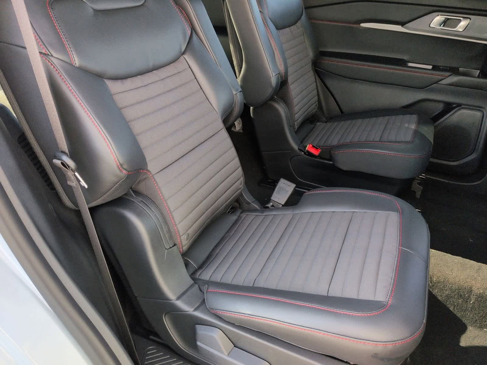 Thumbnail: 2026 Ford Explorer - 21