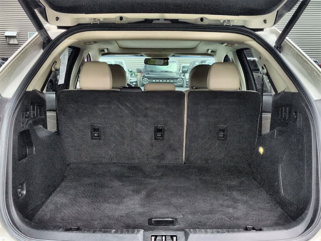 Thumbnail: 2016 Ford Edge - 37