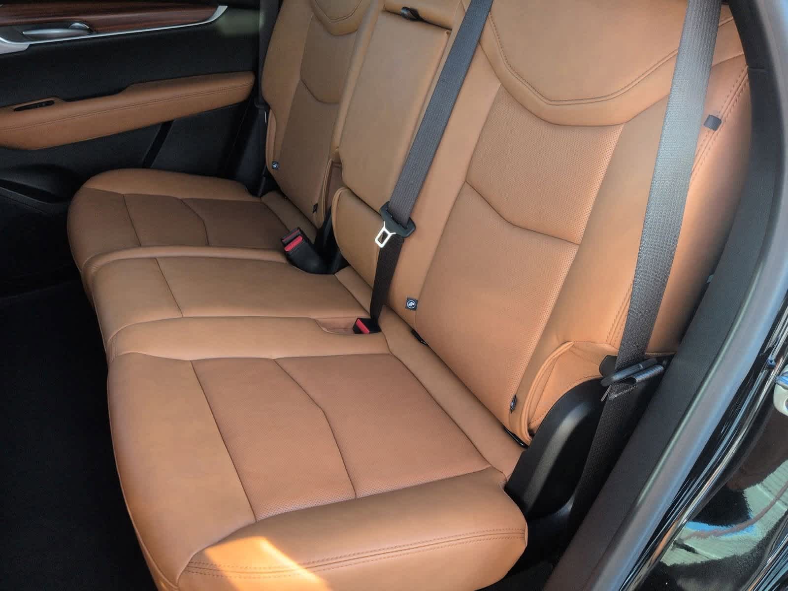 Thumbnail: 2025 Cadillac XT5 - 21