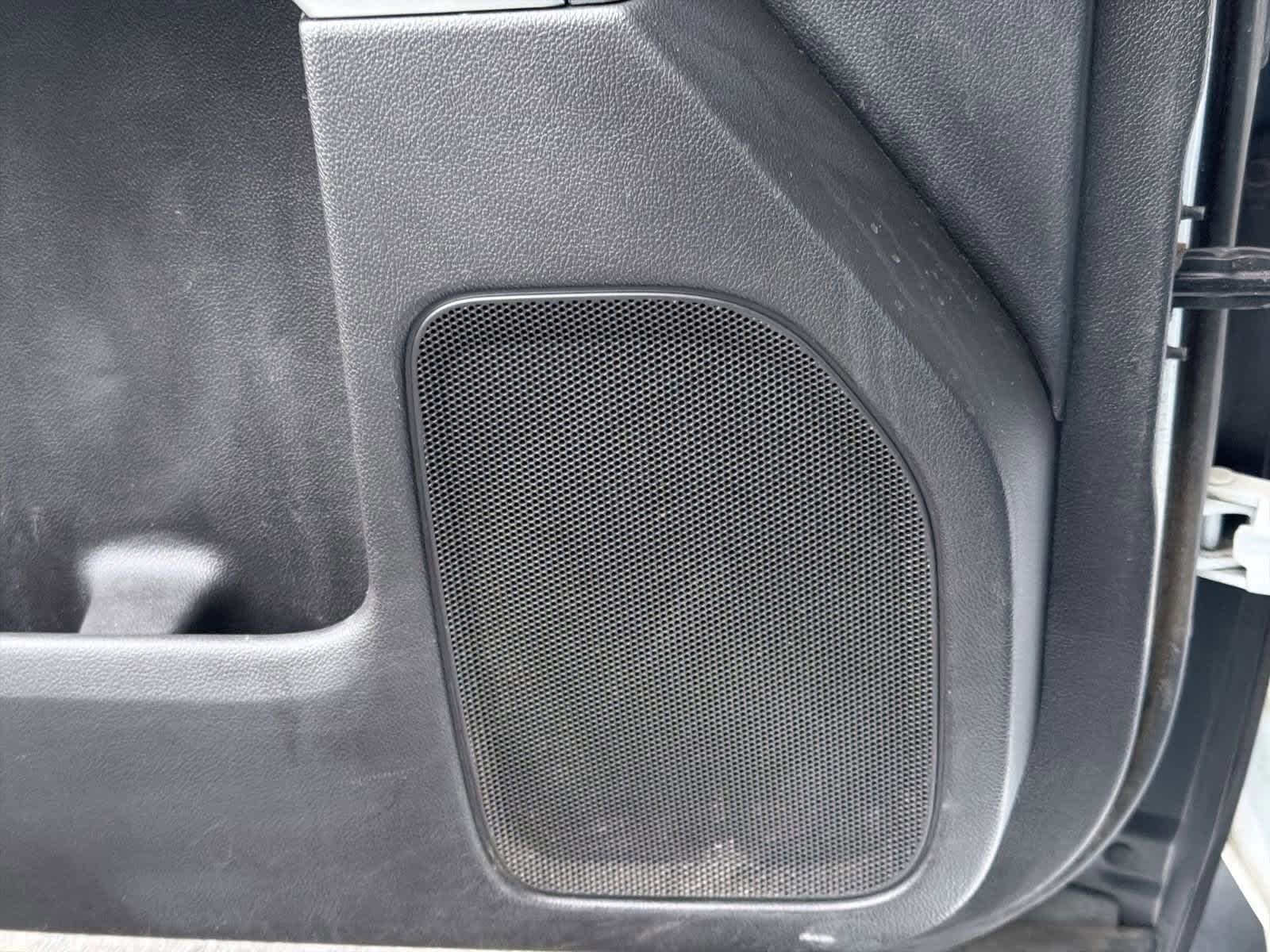 Thumbnail: 2018 Chevrolet Silverado 1500 - 30