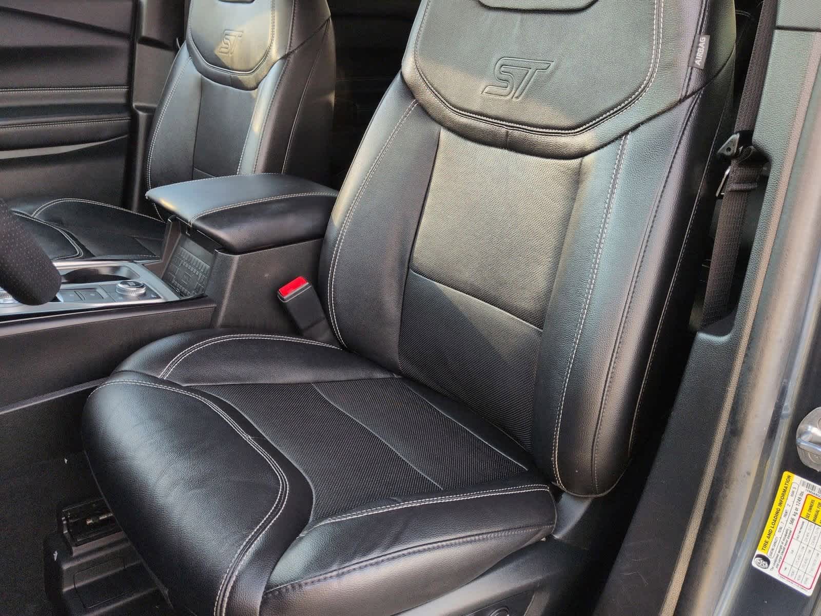 Thumbnail: 2023 Ford Explorer - 17