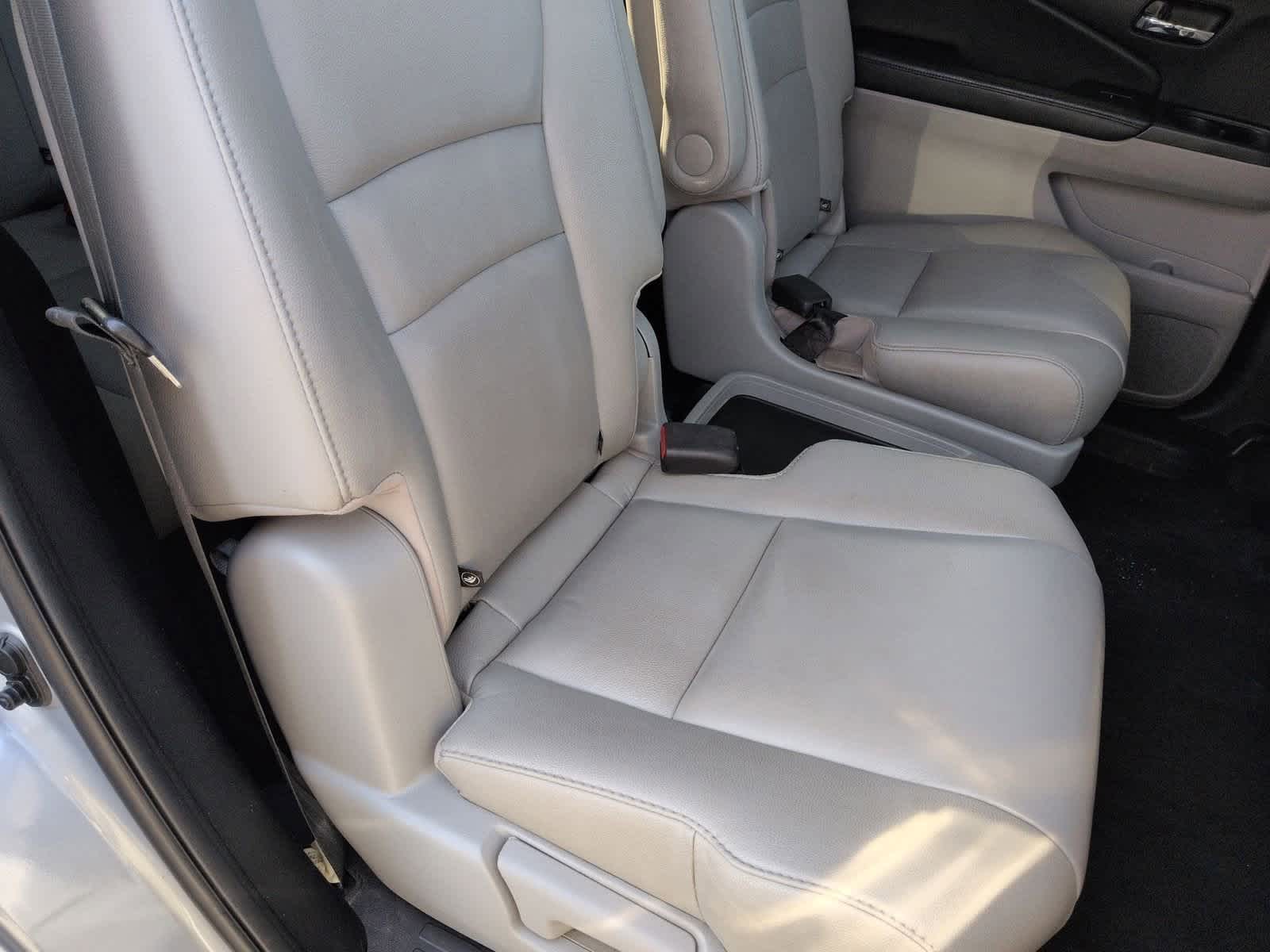 Thumbnail: 2020 Honda Pilot - 22