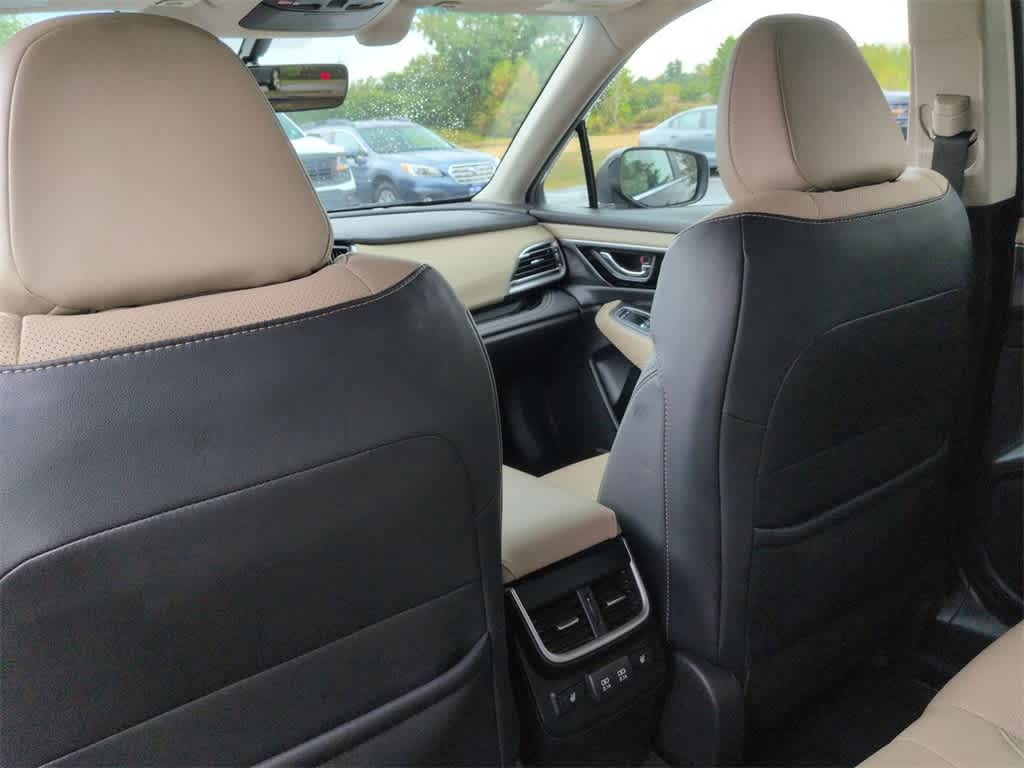 Thumbnail: 2022 Subaru Outback - 18