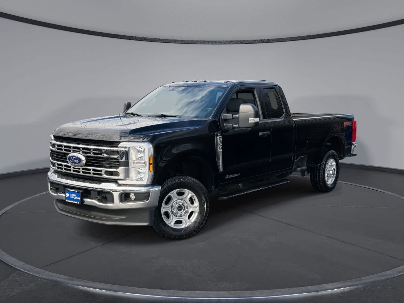 2025 Ford F-350 Super Duty XLT