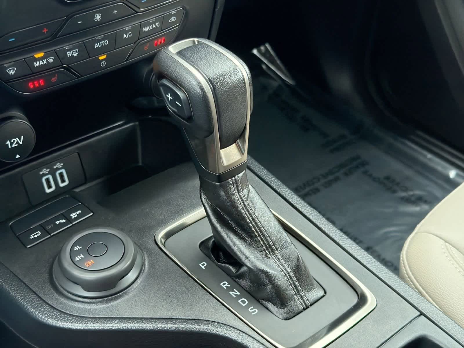 Thumbnail: 2022 Ford Ranger - 33