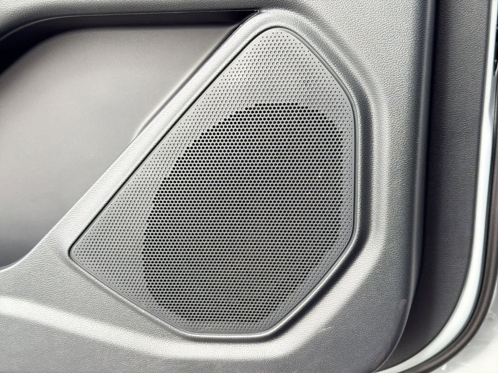 Thumbnail: 2026 Ford Explorer - 32