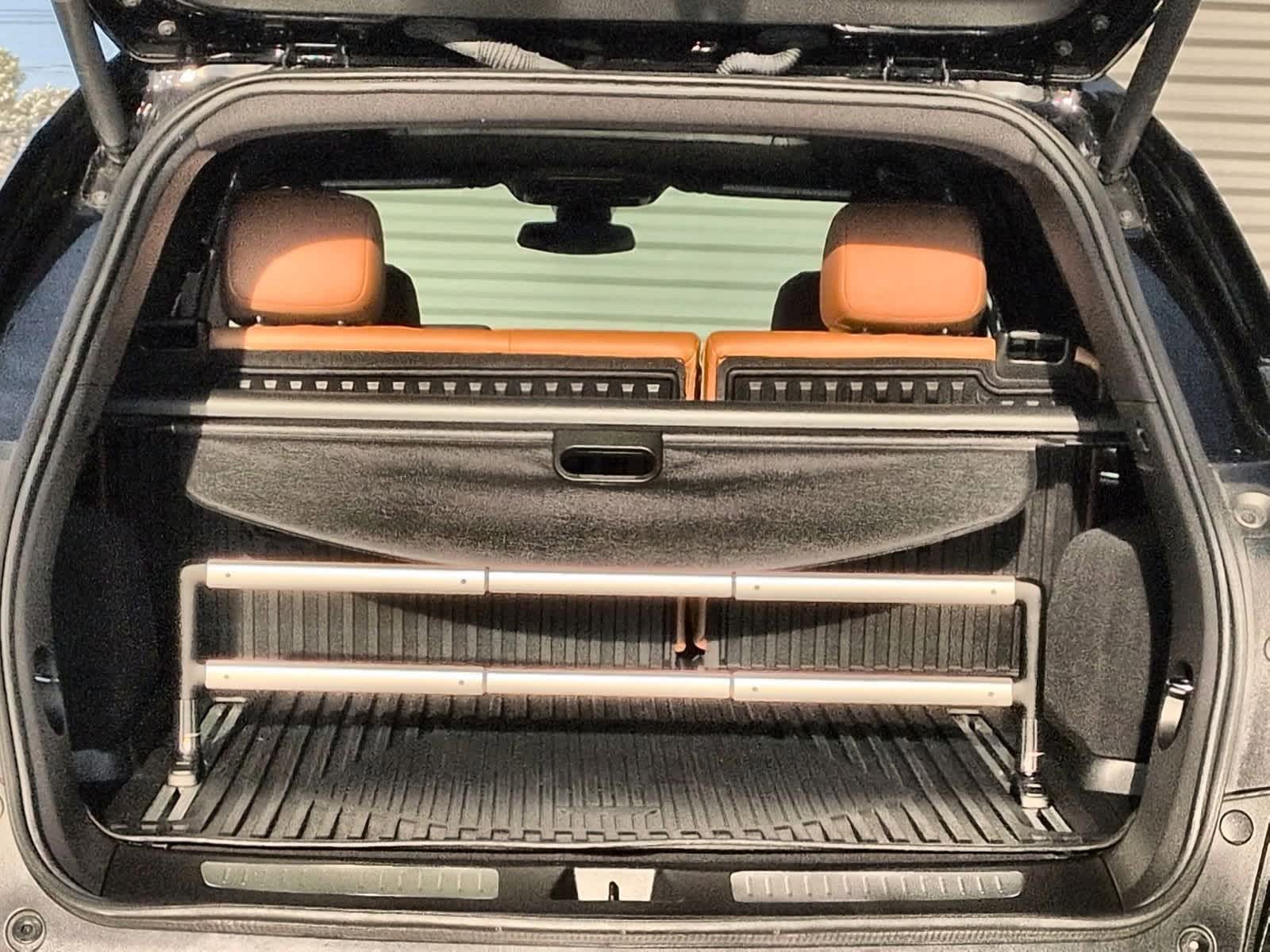 Thumbnail: 2025 Cadillac XT5 - 37