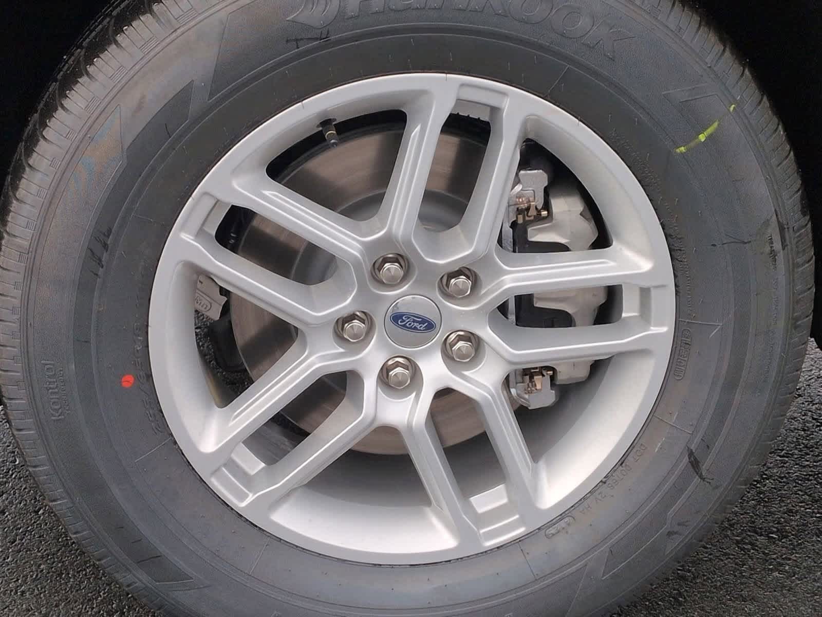 Thumbnail: 2026 Ford Explorer - 14