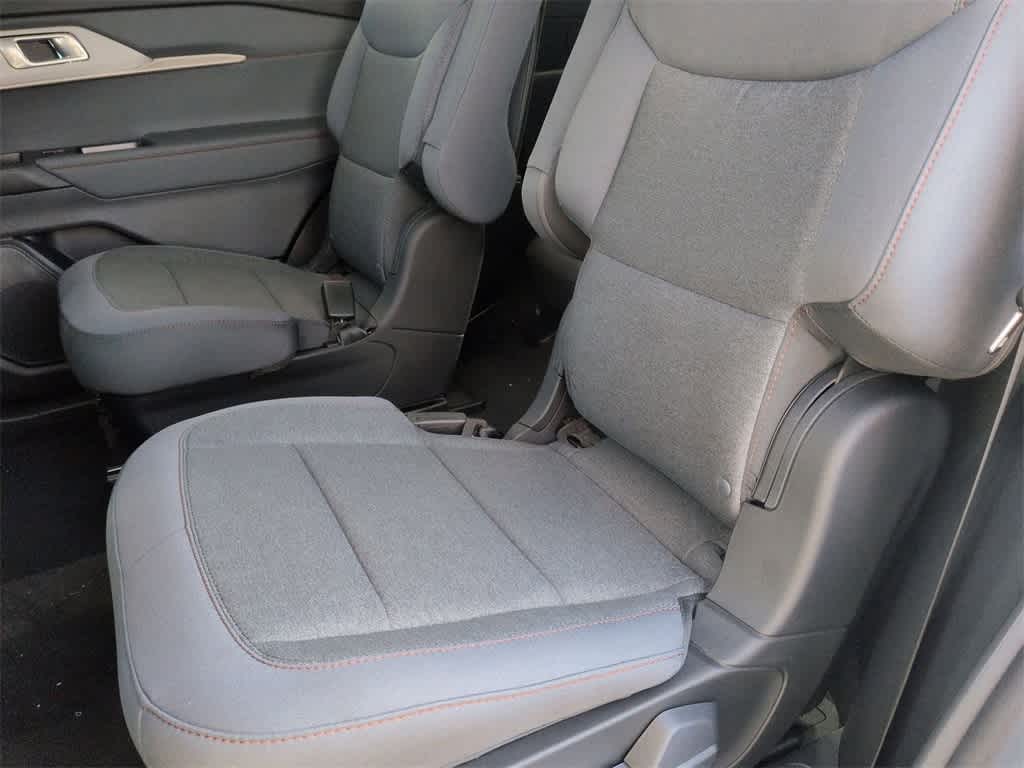 Thumbnail: 2025 Ford Explorer - 20