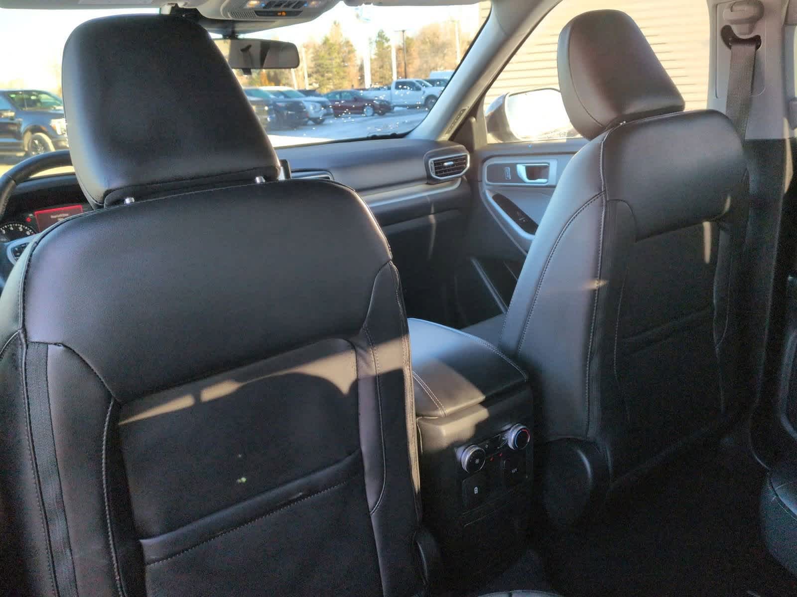 Thumbnail: 2022 Ford Explorer - 19