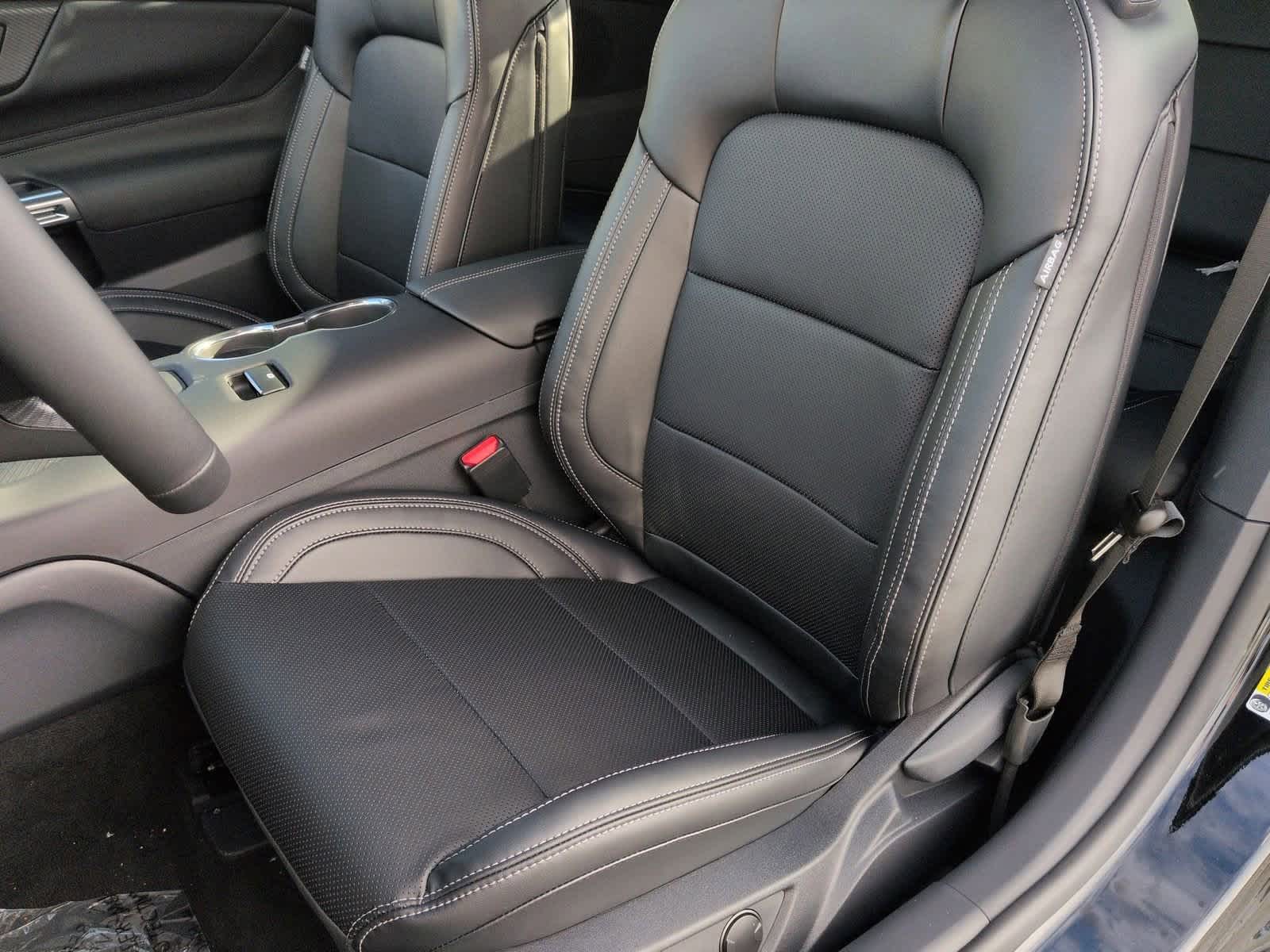 Thumbnail: 2026 Ford Mustang - 18