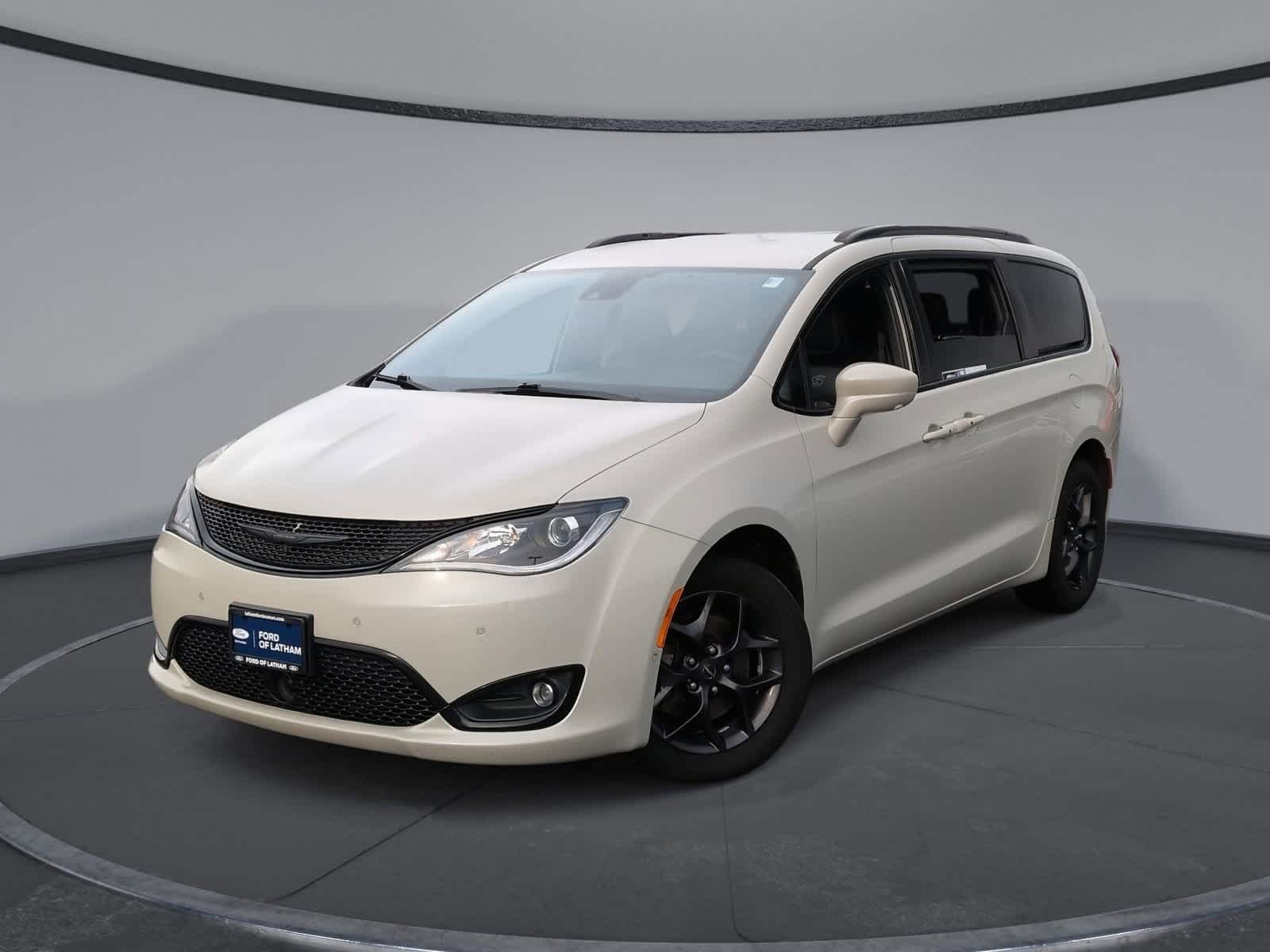 Thumbnail: 2020 Chrysler Pacifica - 1