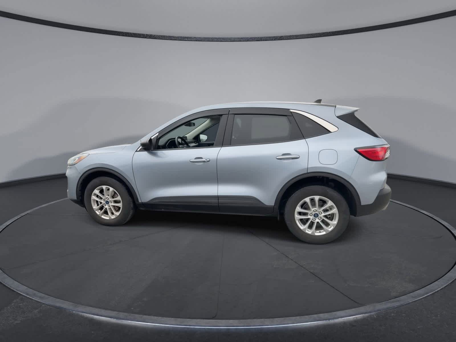 Thumbnail: 2022 Ford Escape - 5