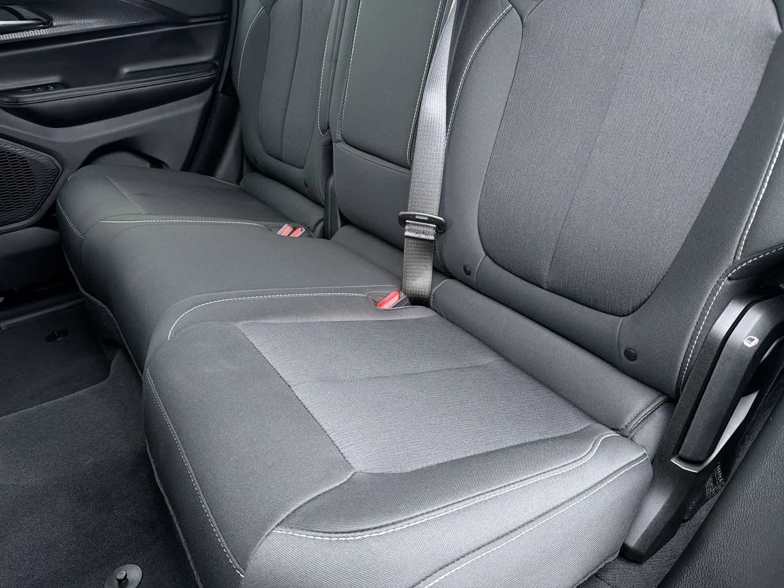 Thumbnail: 2025 Jeep Grand Cherokee - 21