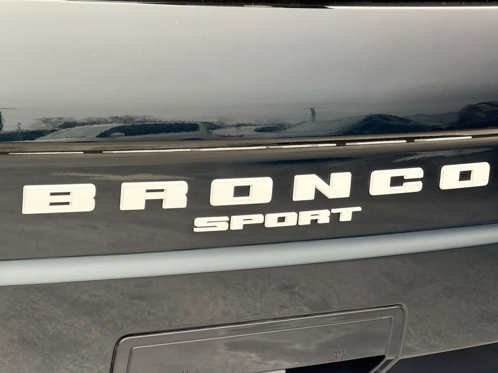 Thumbnail: 2023 Ford Bronco Sport - 13