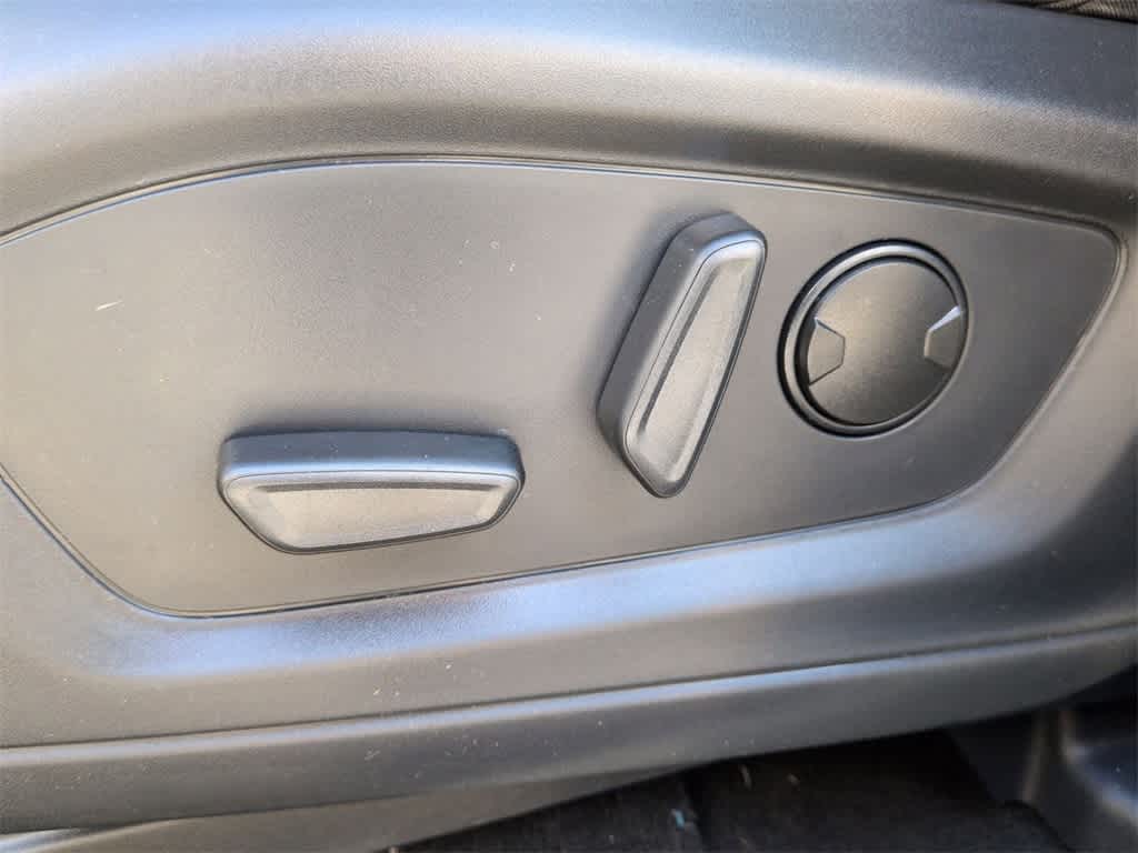 Thumbnail: 2026 Ford Explorer - 18