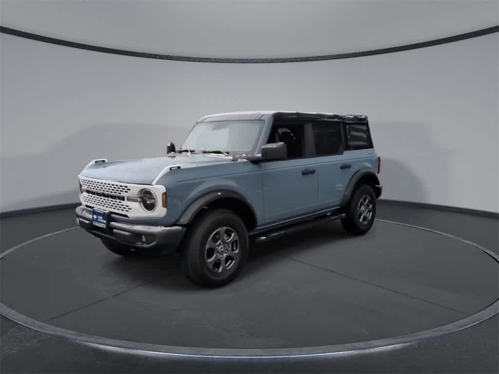 Thumbnail: 2022 Ford Bronco - 3