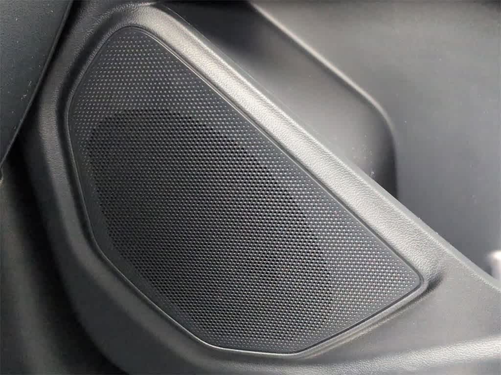 Thumbnail: 2025 Ford Explorer - 31