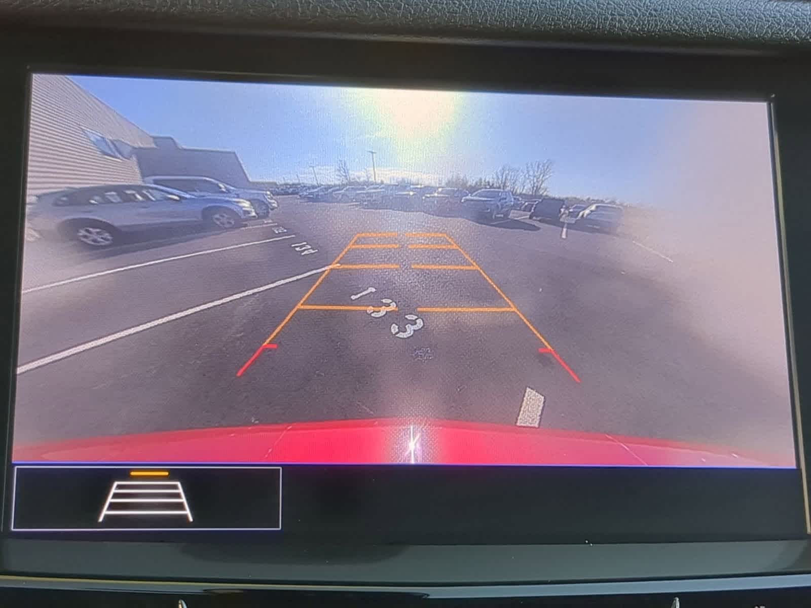 Thumbnail: 2020 Cadillac XT6 - 32