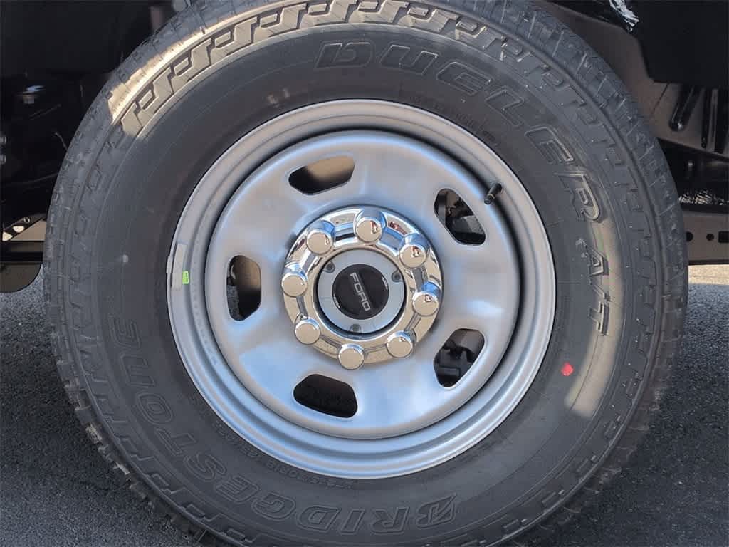 Thumbnail: 2026 Ford F-350 - 14