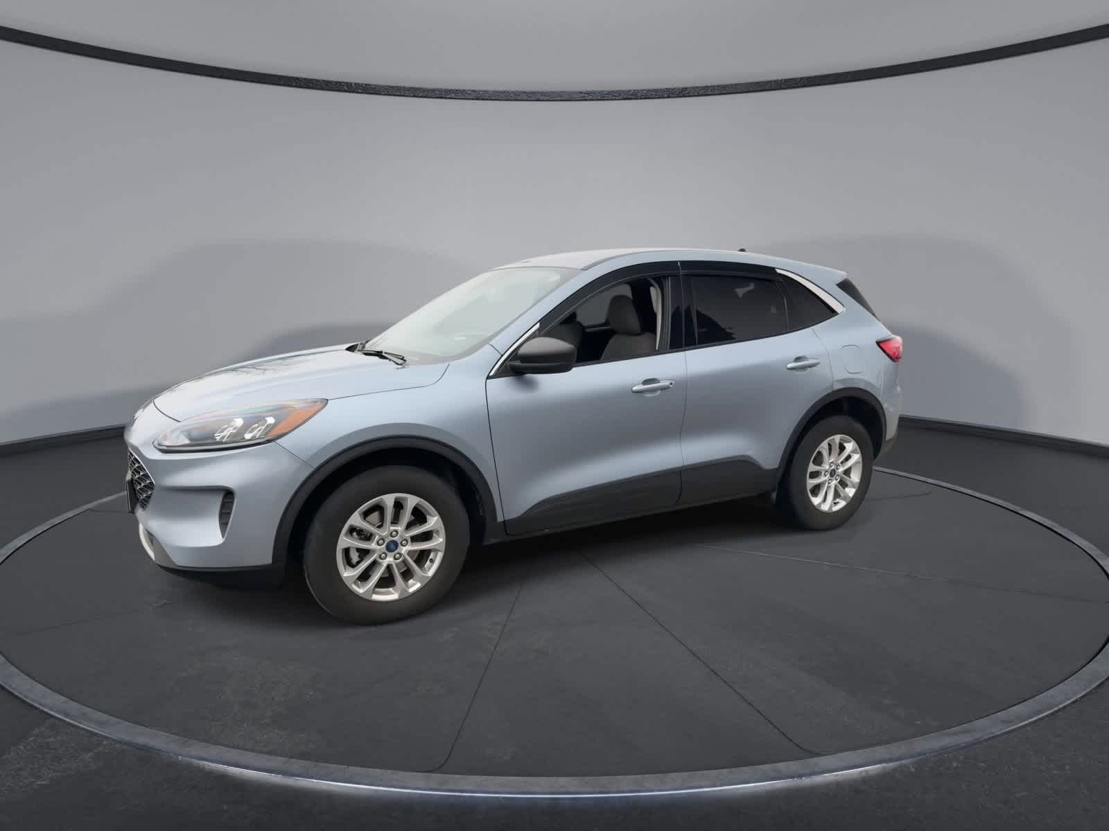 Thumbnail: 2022 Ford Escape - 4