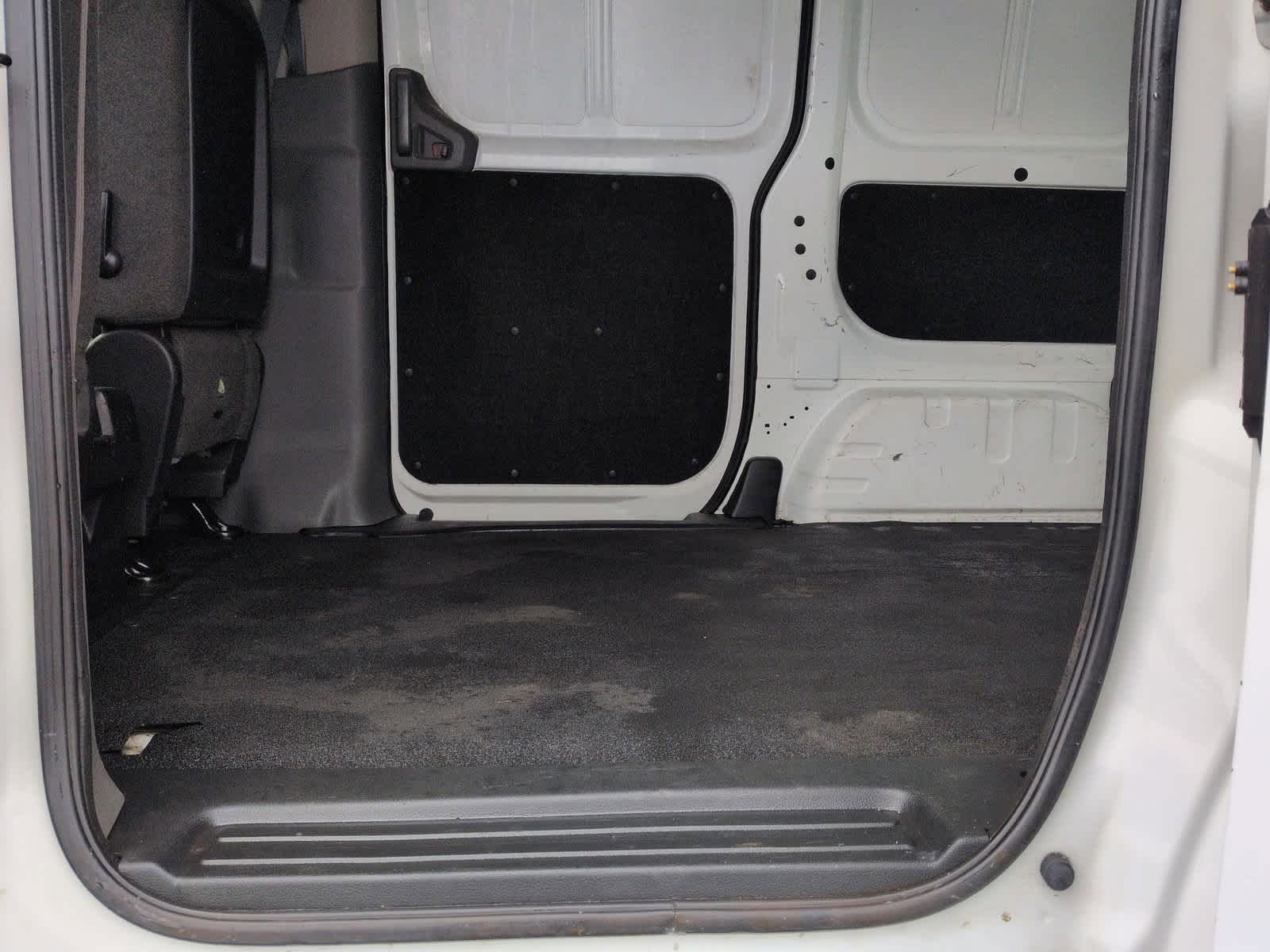 Thumbnail: 2017 Nissan NV200 - 20