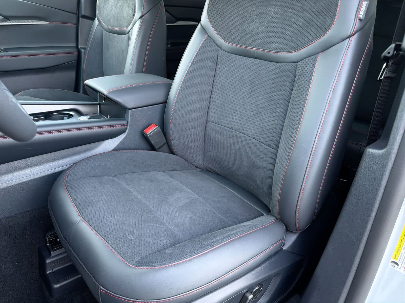 Thumbnail: 2026 Ford Explorer - 17