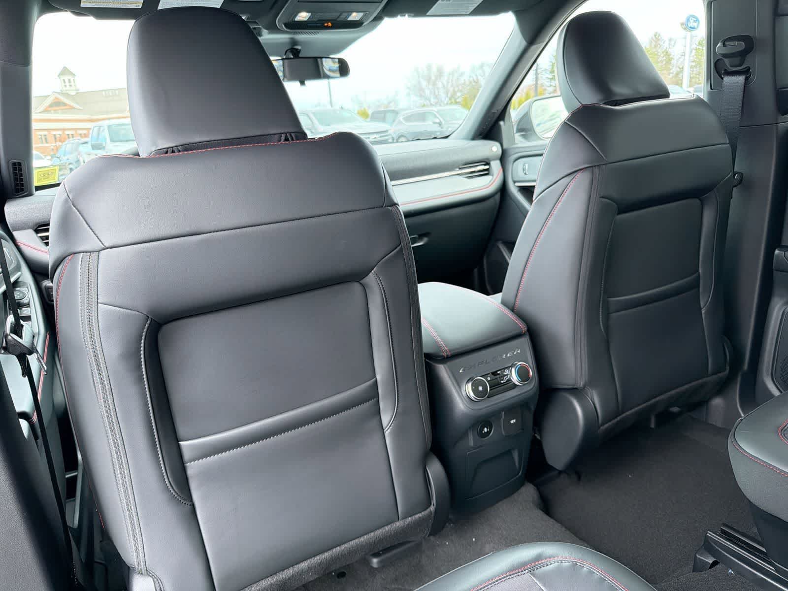 Thumbnail: 2026 Ford Explorer - 20