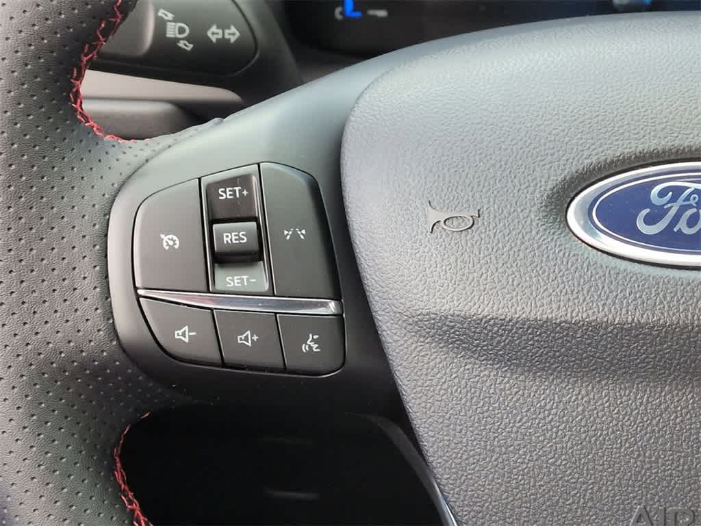 Thumbnail: 2025 Ford Escape - 24