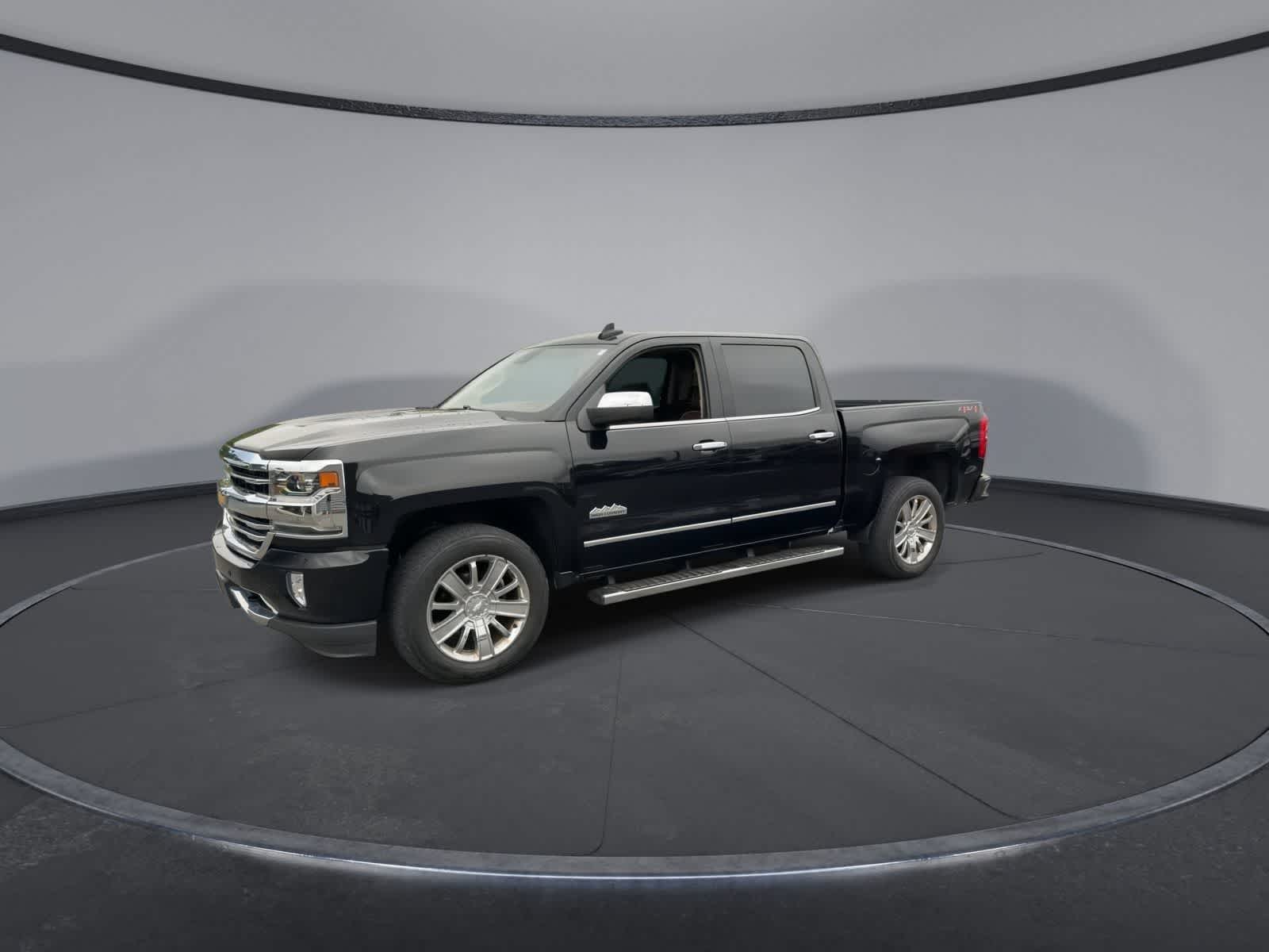 Thumbnail: 2018 Chevrolet Silverado 1500 - 4