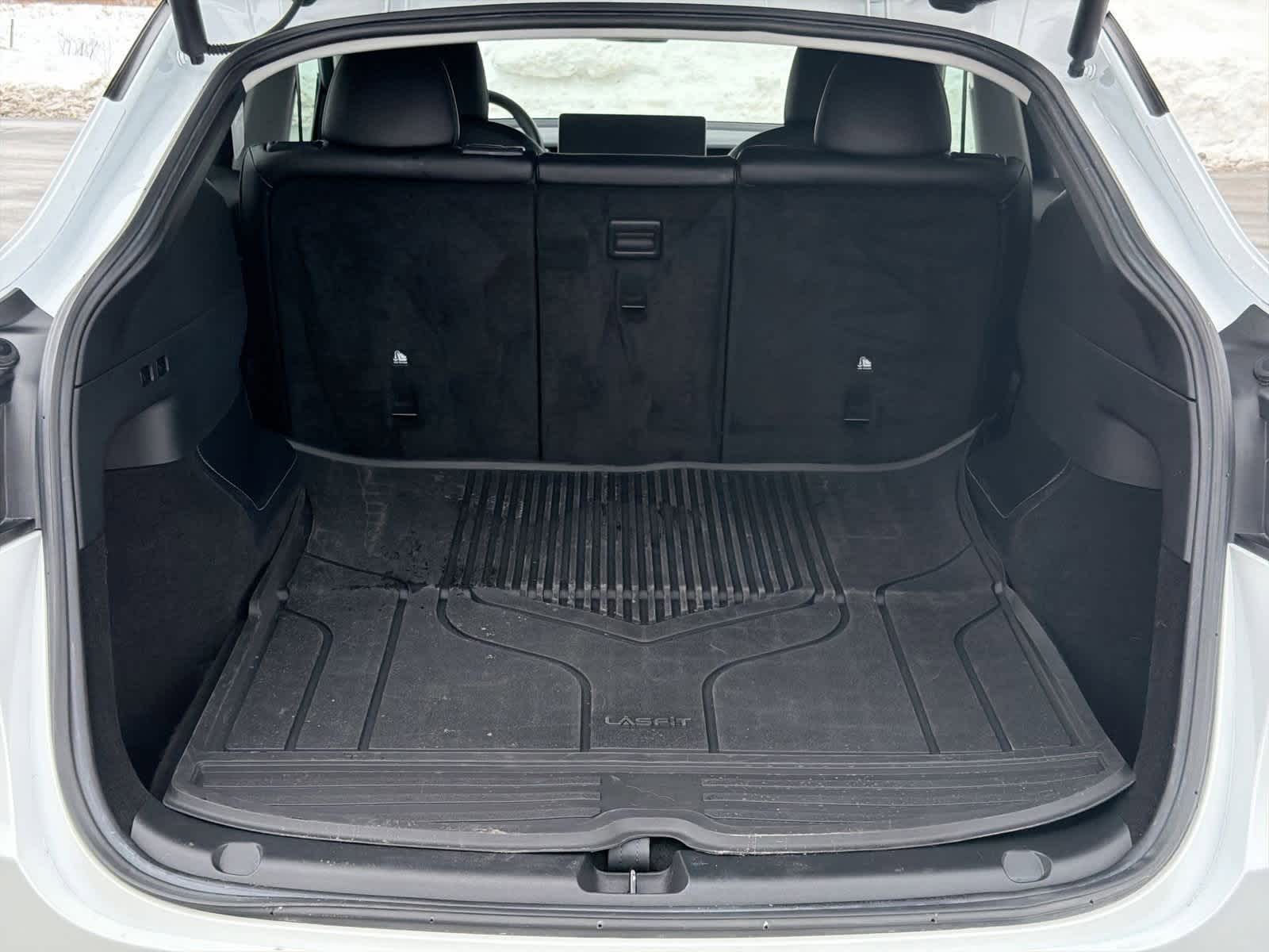 Thumbnail: 2022 Tesla Model Y - 36