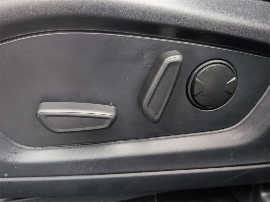 Thumbnail: 2025 Ford Explorer - 18