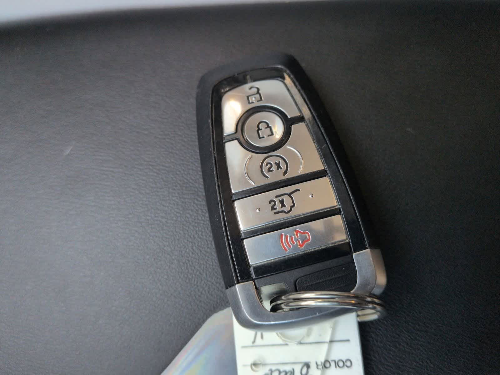 Thumbnail: 2022 Ford Explorer - 37