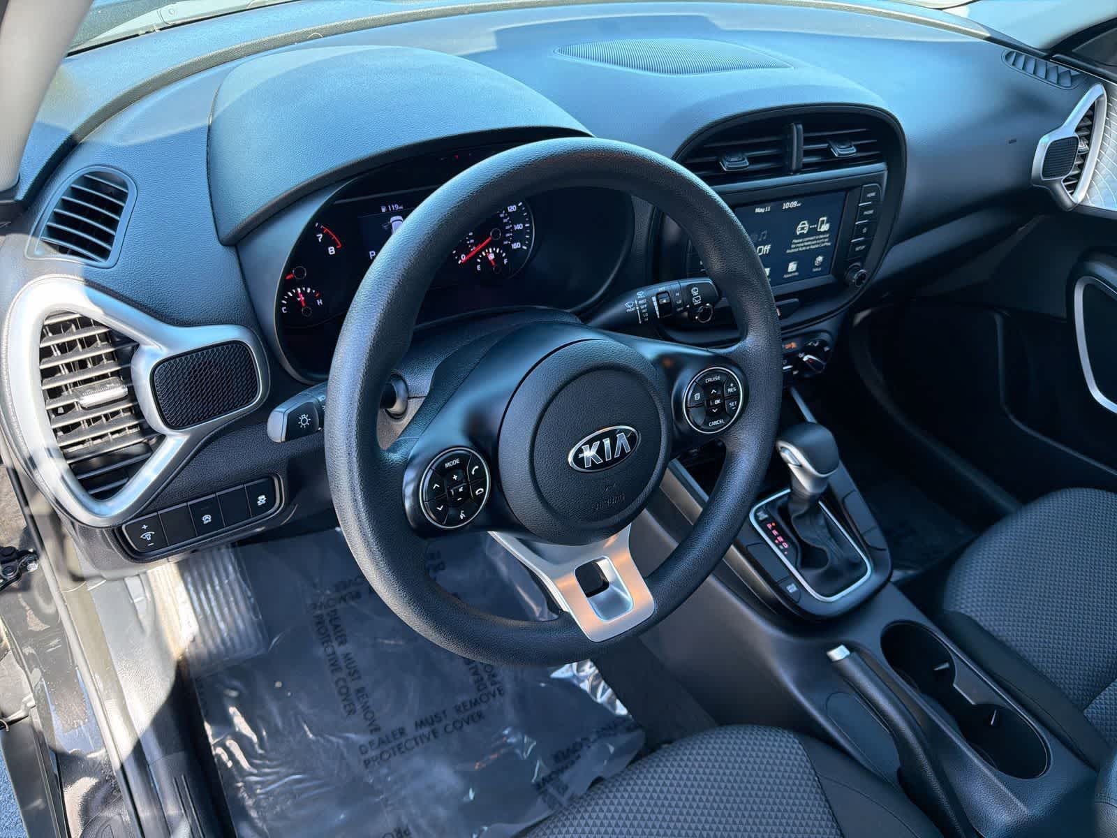 Thumbnail: 2020 Kia Soul - 10