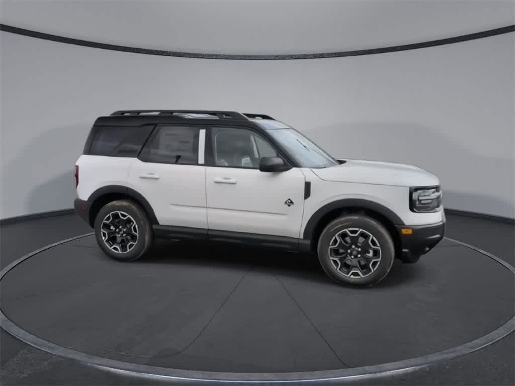 Thumbnail: 2025 Ford Bronco Sport - 9