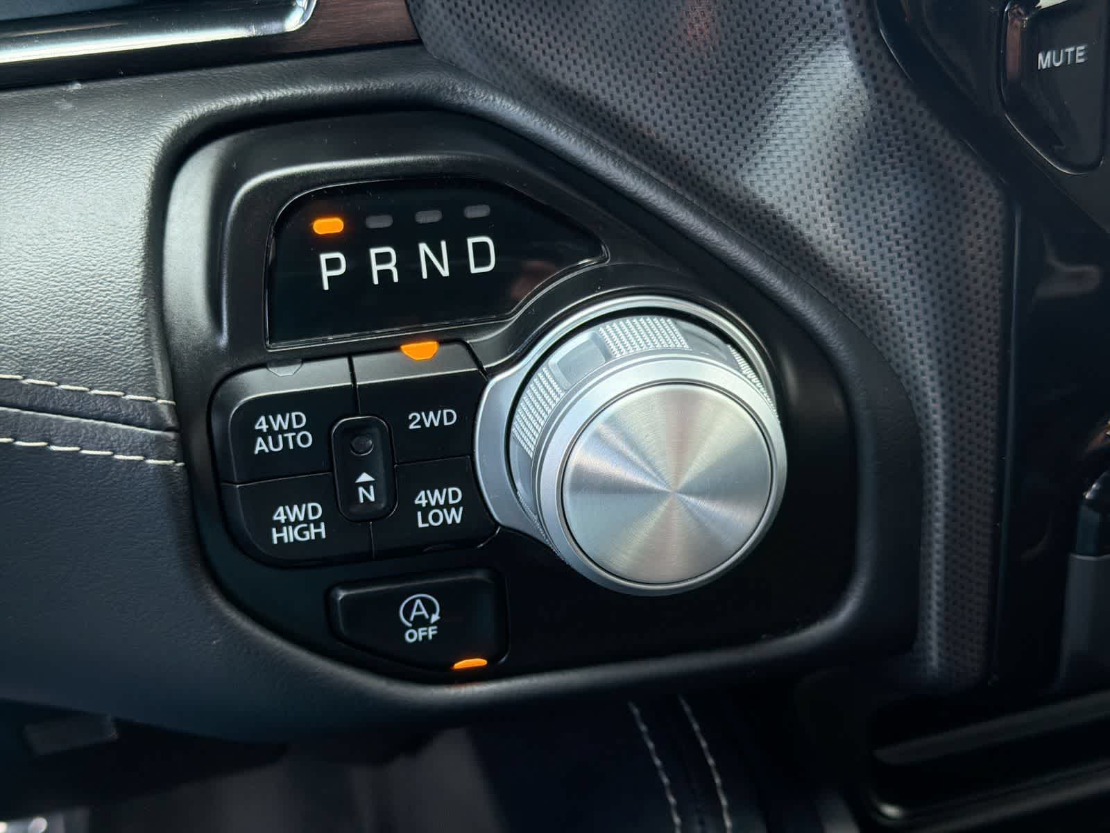 Thumbnail: 2023 RAM 1500 - 32