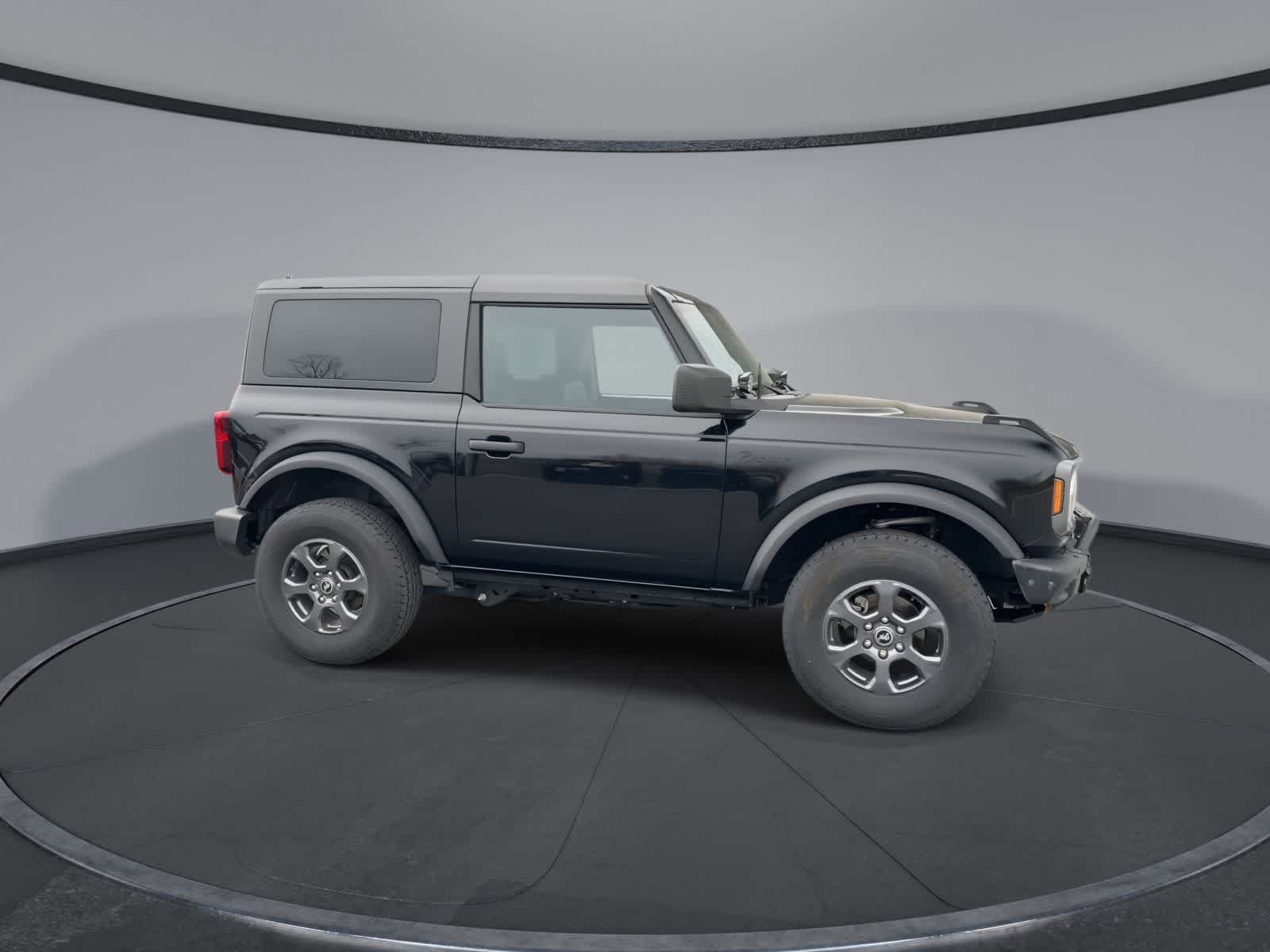 Thumbnail: 2024 Ford Bronco - 9