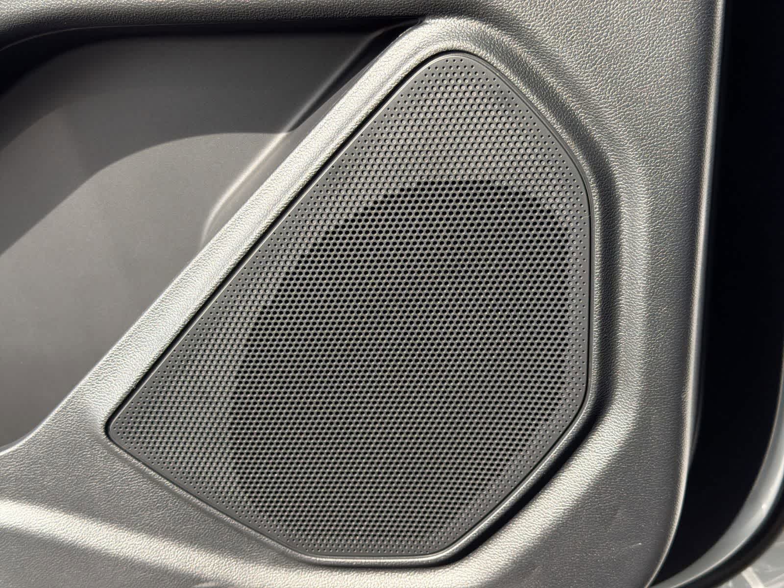 Thumbnail: 2026 Ford Explorer - 32