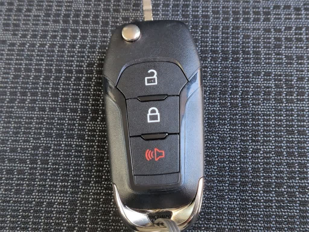 Thumbnail: 2025 Ford Maverick - 36