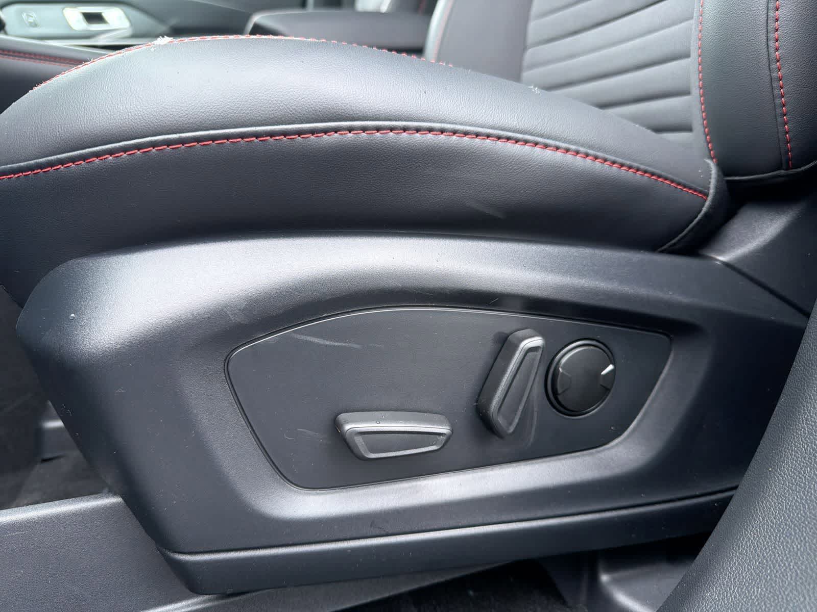 Thumbnail: 2026 Ford Explorer - 18