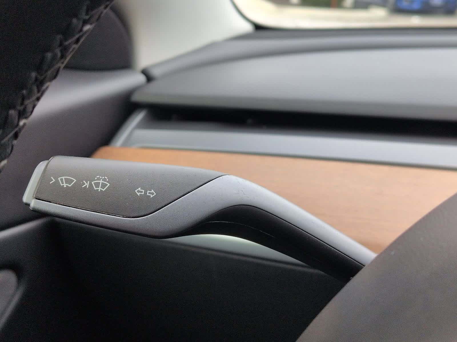 Thumbnail: 2020 Tesla Model 3 - 28